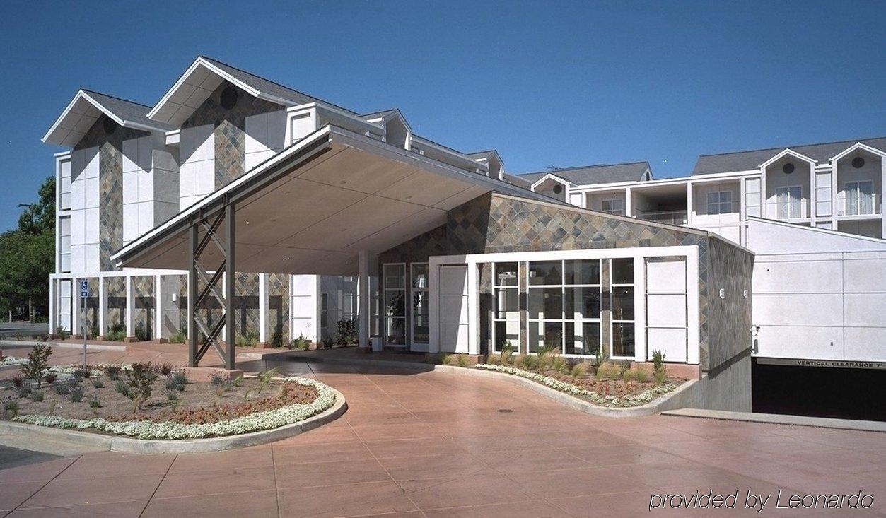 Corporate Inn Sunnyvale - All-Suite Hotel Exterior photo